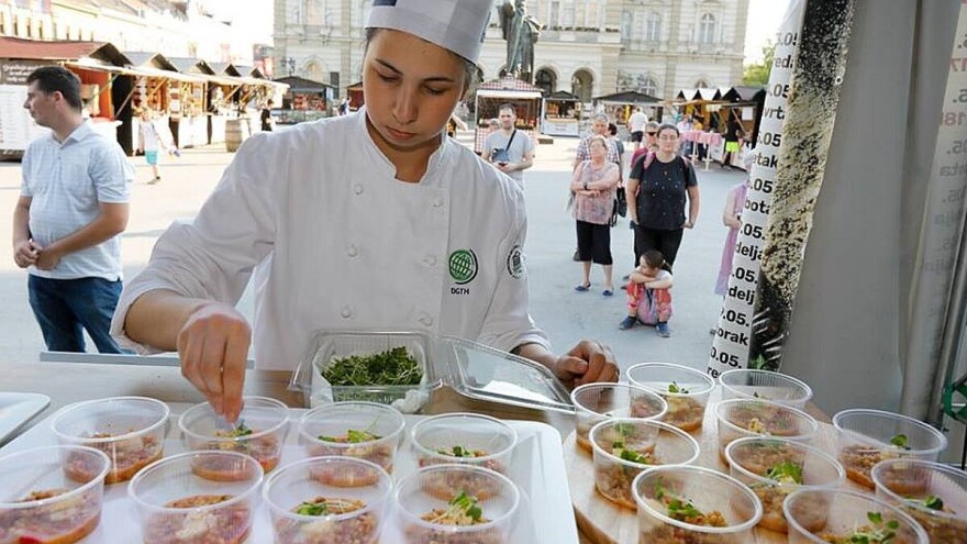 Degustacija kulinarskih specijaliteta iz čitavog sveta
