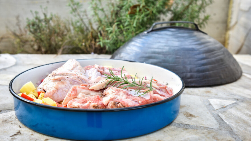 Insekti, meso iz laboratorija ili nešto treće?