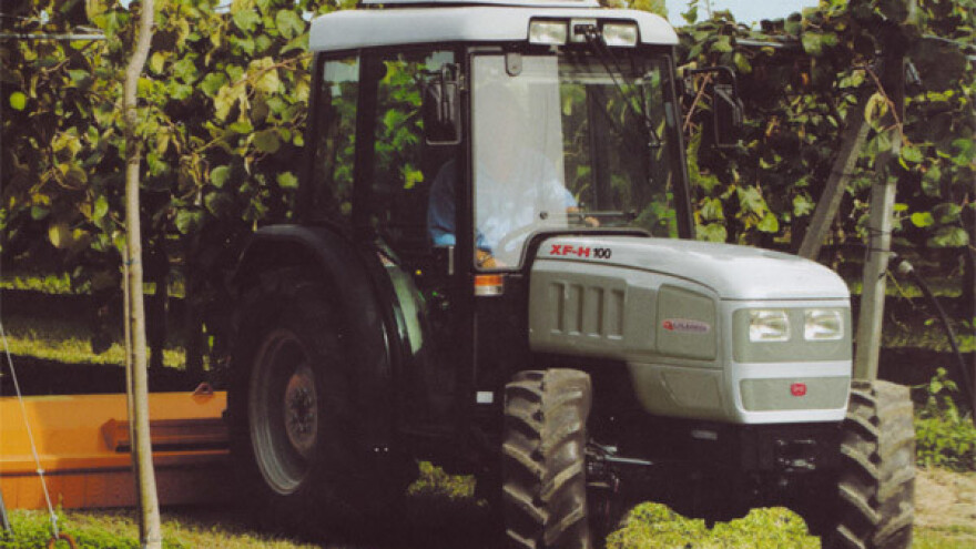 Traktor Hurlimann XF-H