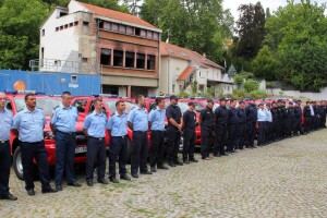 Vatrogascima isporučeno 15 pick-up vozila čija je nabava financirana sredstvima OKFŠ
