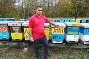 Pčelarski put Željka Ignjatića: Od sanduka za municiju do 200 košnica