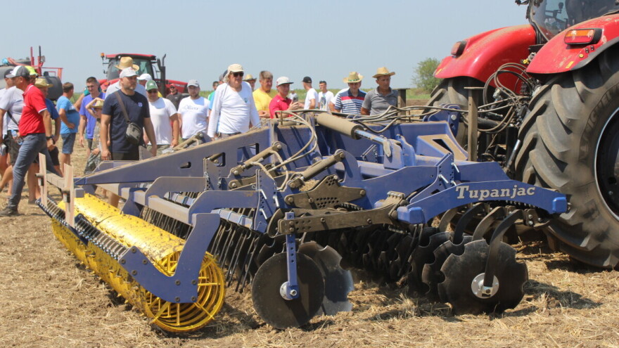Tupanjac tanjirača - mašina koja spaja domaću pamet i uvozni čelik