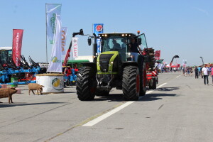 FarmShow 2020 u Osijeku - pripremite maske i uživajte u mehanizaciji!