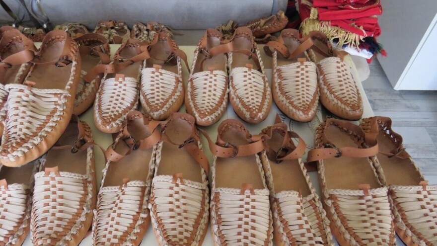 Ko povezuje opančarstvo, narodne nošnje, poljoprivredu i pripremu zimnice?