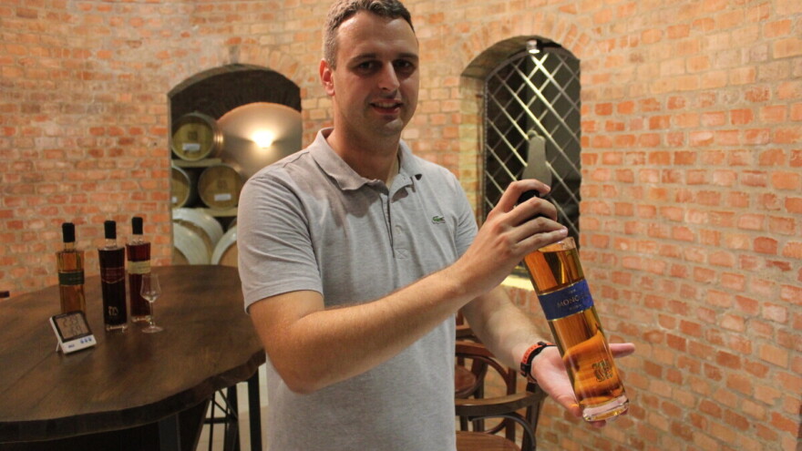 Rakijama Monogram dodali i hotel