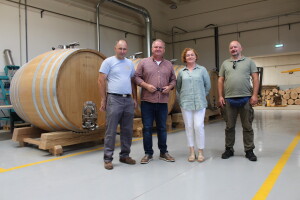 Domaće bačve od 140 godina starog slavonskog hrasta za vrhunska domaća vina