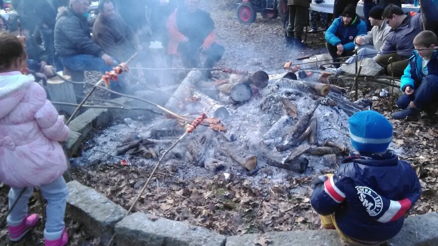 Festival domaćih kobasica u Polojskoj šumi