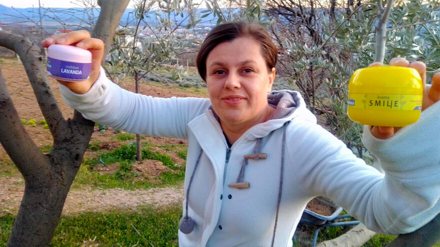 Nije htjela prodati smilje u bescijenje pa se posvetila izradi prirodne kozmetike