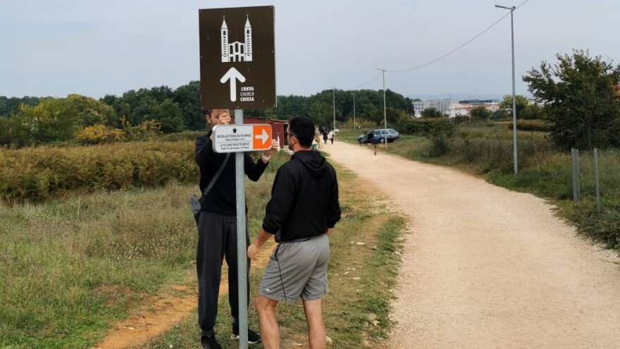 Biciklističkim stazama kroz šume, vinograde i polja povezali pet sela
