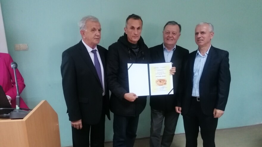 Hercegovci izdominirali: Ko ima najbolji med u FBiH?