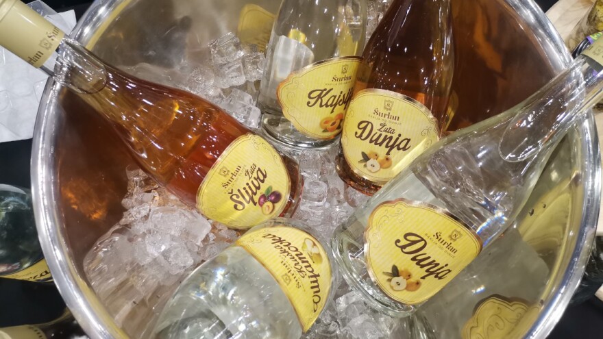 Od ratara do rakijaša: Na sajmu vina smo najbolja rakija