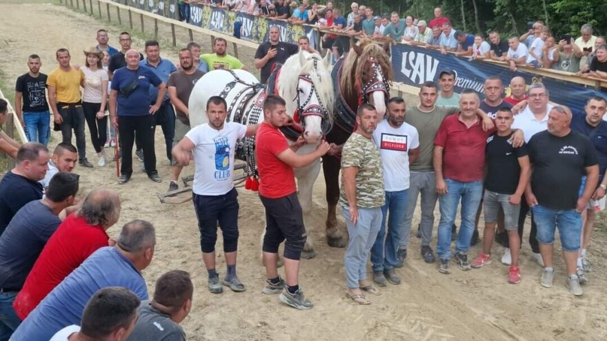 Teškaši Omer i Zamfir Nenada Simića iz Valjeva pokorili prvu brodsku štraparijadu