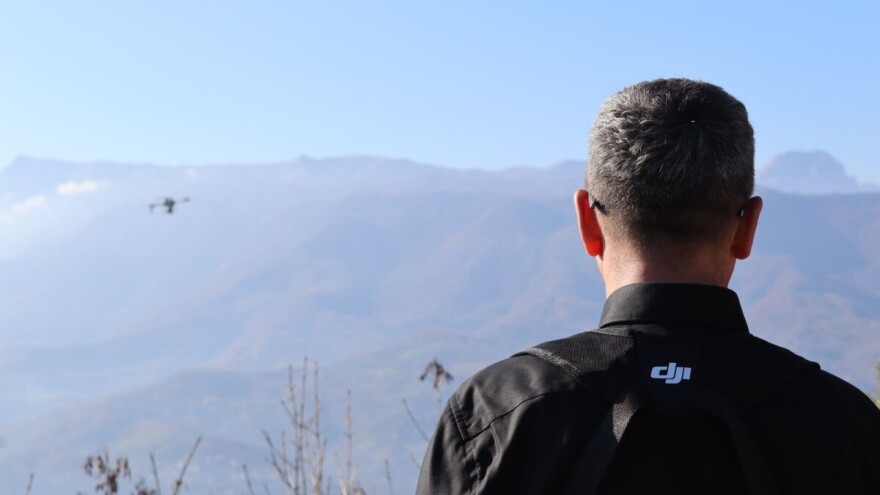 Prvi put u BiH izvršeno pošumljavanje uz pomoć drona