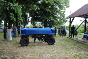 Može li robot zamijeniti čovjeka u vinogradu?