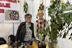 Uzeir pamti i vrijeme kada se volovima oralo: "Ja sam glavni na gazdinstvu, ali na papiru"