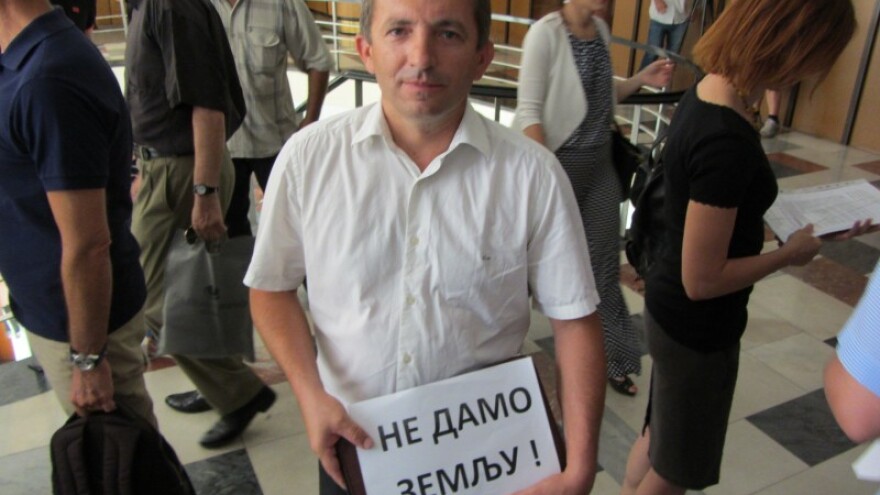 Paori: Ne damo zemlju!