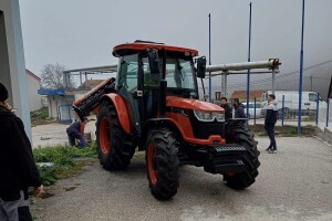 Neuništivi Zetor u službi sela: Donacija za Istočni Stari Grad i Čajniče