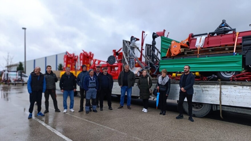 Priključke za traktor dobilo 14 kupreških poljoprivrednika