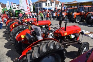 Interagro 2023: Samo prvog dana prodato devet traktora