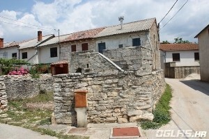 Obnoviti selo i omogućiti mladima o(p)stanak