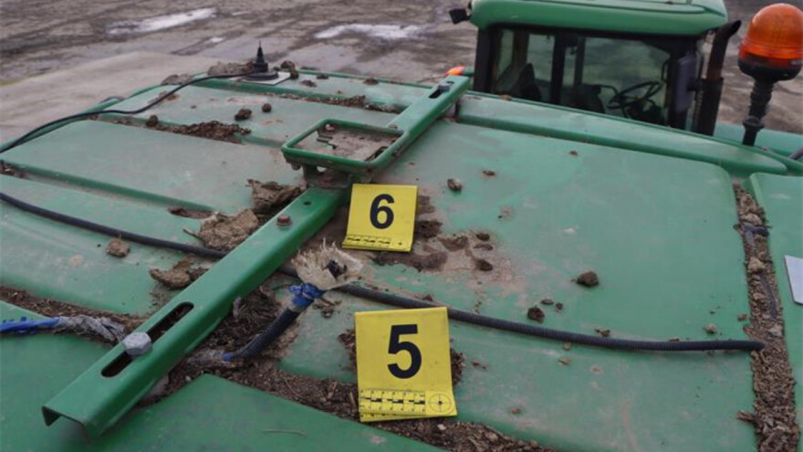 Dvojac s traktora krao navigacije i ostale dijelove - šteta 32.000 eura