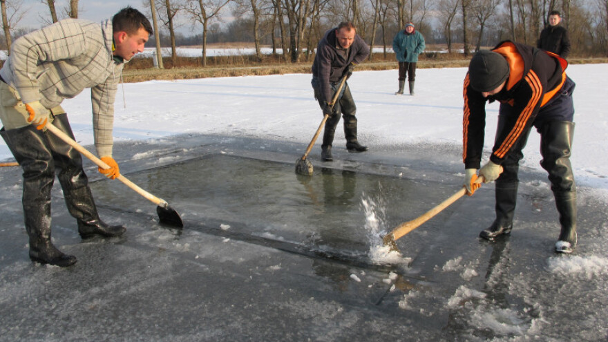 Otvaranje zamrznutih ribnjaka u Končanici