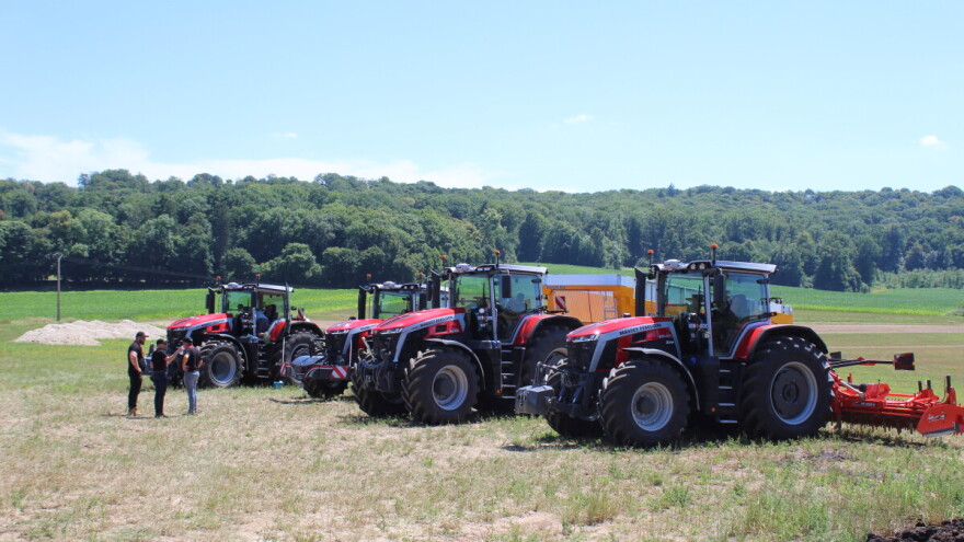 Inovacije, tradicija i proizvodnja: pogled unutar Massey Ferguson kampusa u Francuskoj