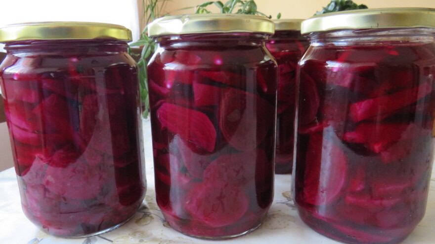 Kako se pravi i pasterizira salata od cikle?