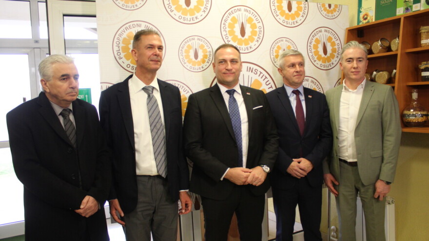 Vlajčić u Osijeku potvrdio da je certificirano sjeme ključ budućnosti poljoprivrede