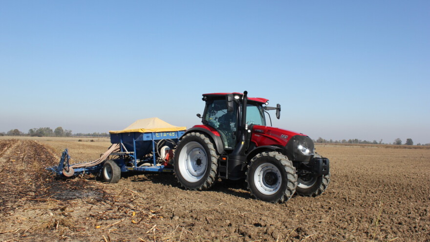 Štedljiv, udoban, lak za upravljanje - Case Maxxum 145 MC, traktor za sve poslove