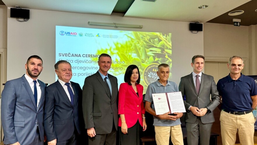 Zvanično je zaštićeno: Maslinovo ulje pod brendom "Zlatne kapi Hercegovine"