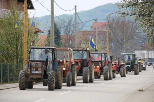 Protesti djelimično urodili plodom - poljoprivrednici zaprijetili masovnijim okupljanjem