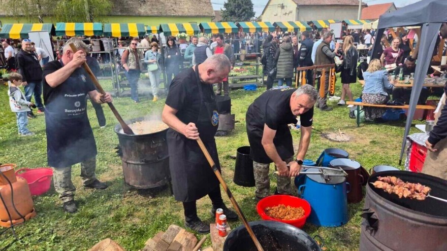Tradicionalni Proljetni vašar u Karancu, "kraljica pušnice" teška 54,5 kilograma