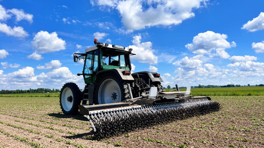 Roto drljača: Kontrola pritiska na tlo iz kabine traktora