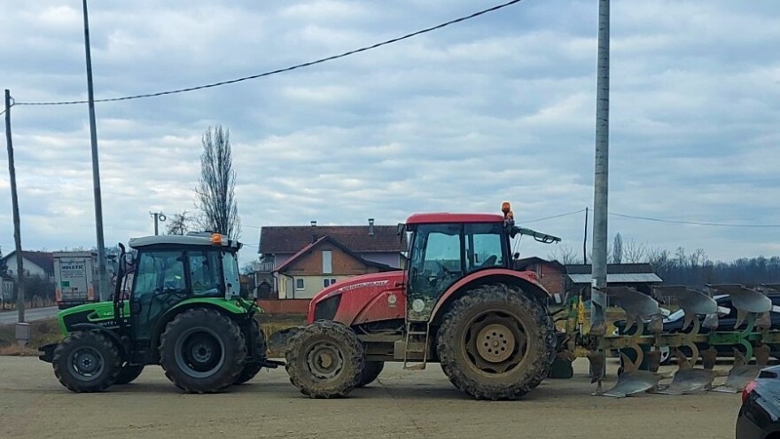 Gradiški poljopivrednici izlaze na proteste: Ne žele preoravati usjeve komšija