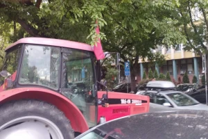 Skup podrške uhapšenim poljoprivrednicima danas ispred suda u Novom Sadu