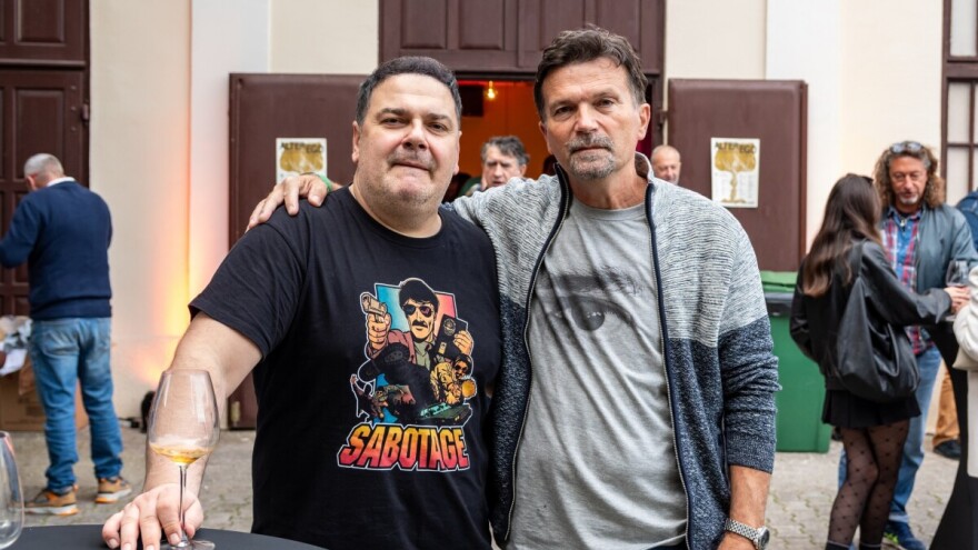 Vinograd se ne posjeduje, nego mu se služi - vino se ne stvara, već mu se dopušta da nastane