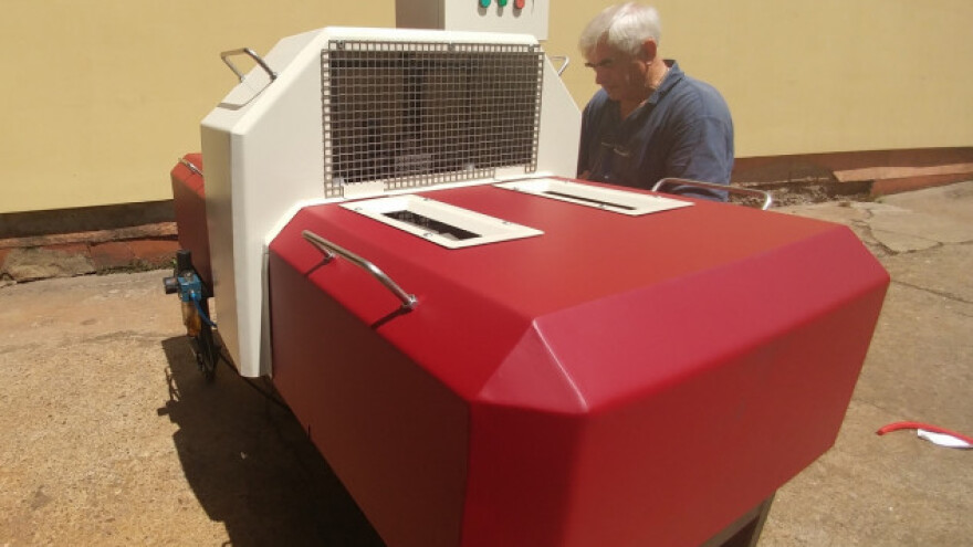 Srebrenčanin osmislio patent za iskoštavanje suhe šljive