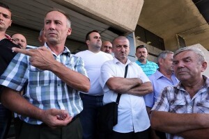 Ministar obustavlja sve isplate!