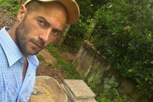 Mogu štihati, saditi, sagraditi štalu, ali novac ne primam. Dajte mi zdravu, domaću hranu!