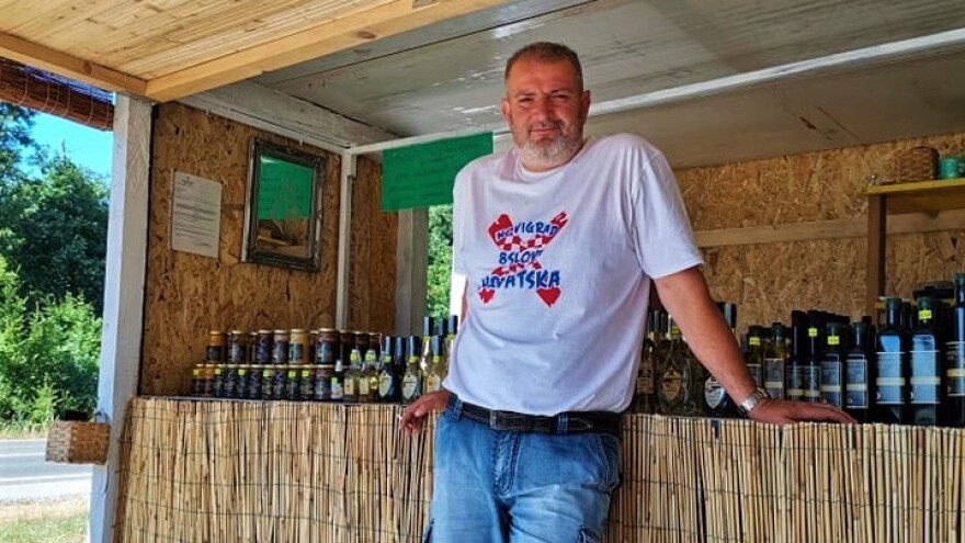 Iz policijske odore u radno odijelo, bivši načelnik "prekvalificirao" se u poljoprivrednika