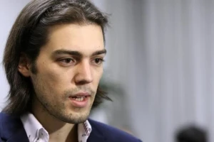 Predsjednički kandidat koji uzgaja batat!