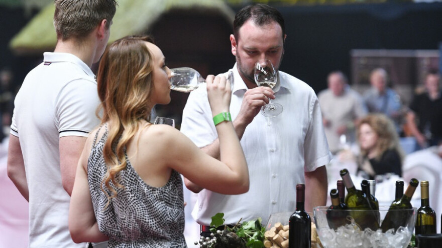 Tramincu Zlatka Sonenšajna titula najboljeg vina