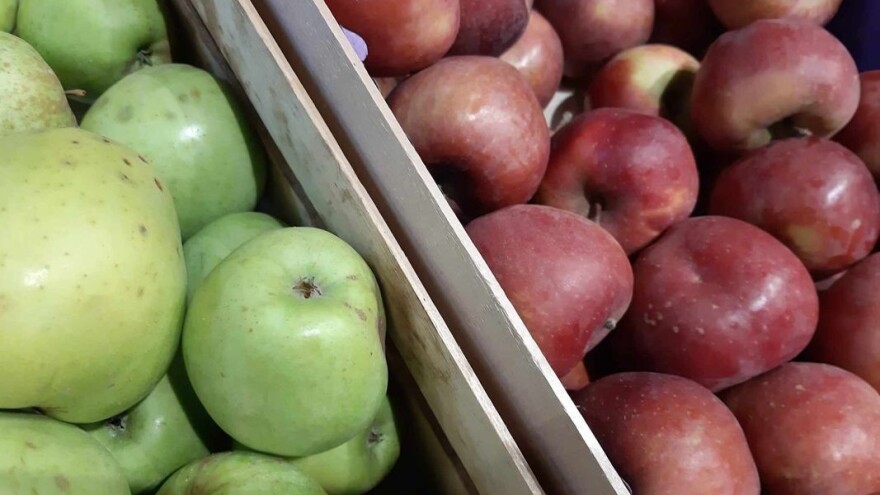 Flekavi plodovi su zdravi, prskani nisu - koje su najveće zablude kad je u pitanju karenca?