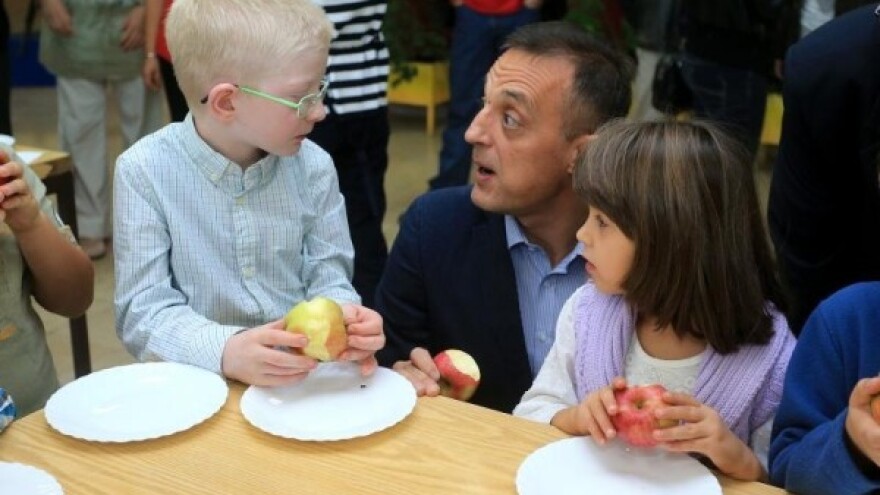 Jakovina u Sabor uvodi Shemu školskog voća!