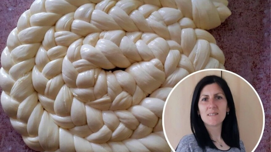 Domaćice u Janju "upliću" sir - jedine ga tako prave u svijetu