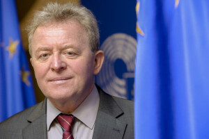 Tko je (novi) prvi čovjek EU poljoprivrede Janusz Wojciechowski?