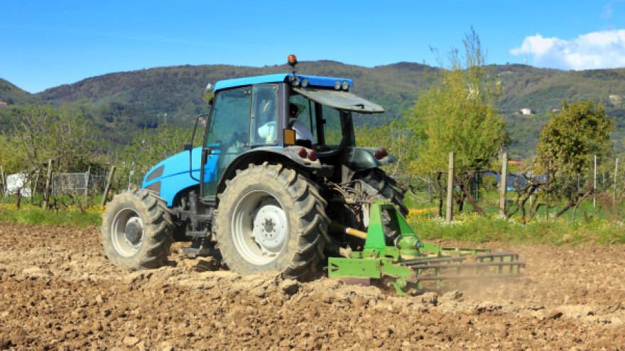 Grad Tuzla daje poljoprivredno zemljište u zakup