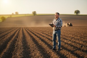 Javni poziv za zakup zemljišta u Kneževim Vinogradima
