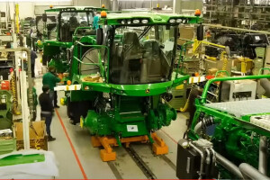Kako nastaju John Deere traktori i kombajni - objavljen video